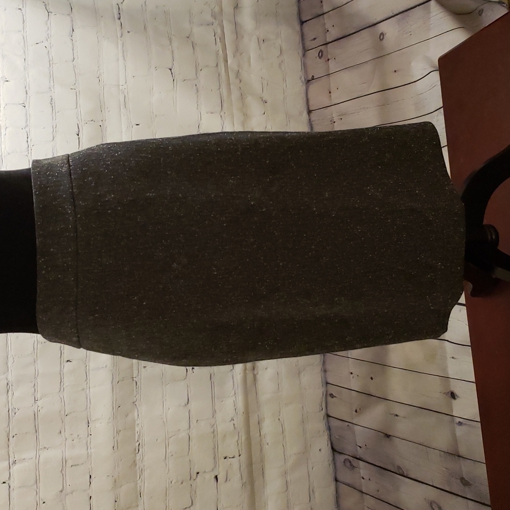 Ann Taylor Grey Pencil Skirt 14